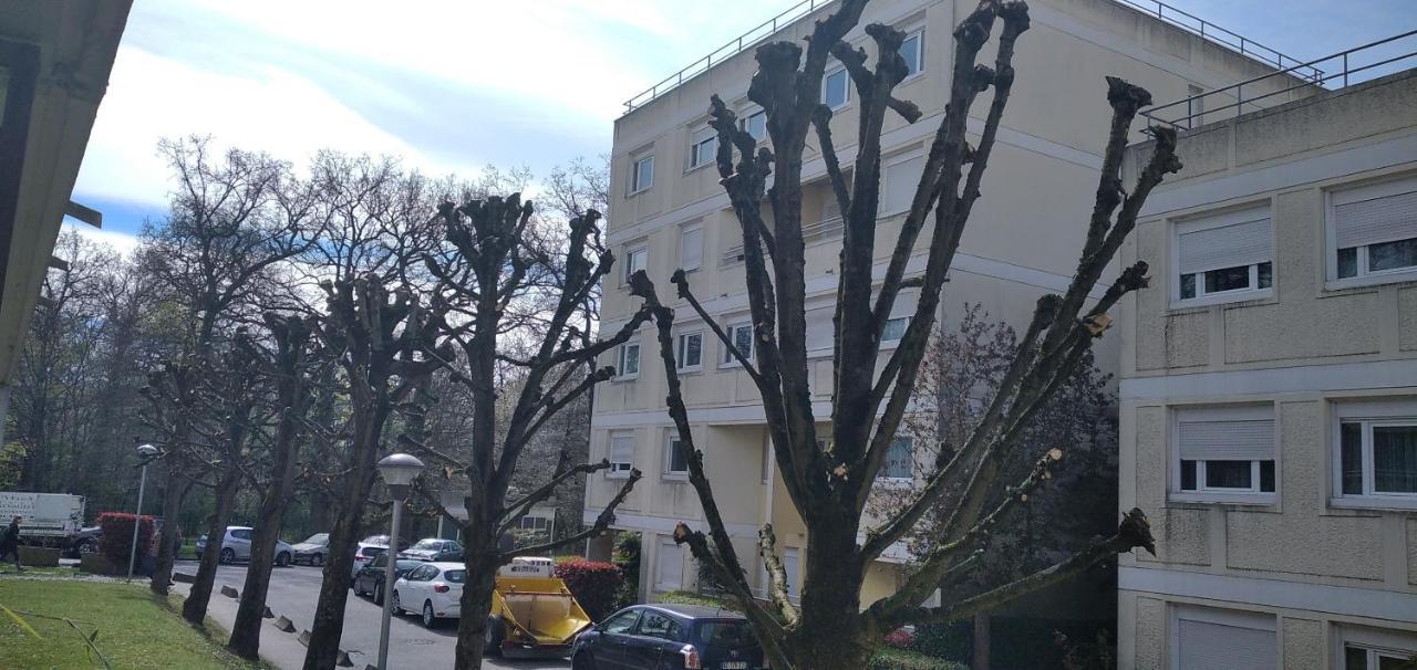 Appartement Sqy 古安考特 外观 照片